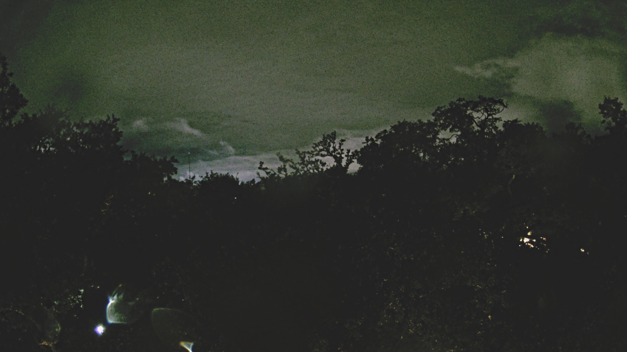 Thumbnail for current weather camera view from Metairie Club Gardens in Metairie, Louisiana