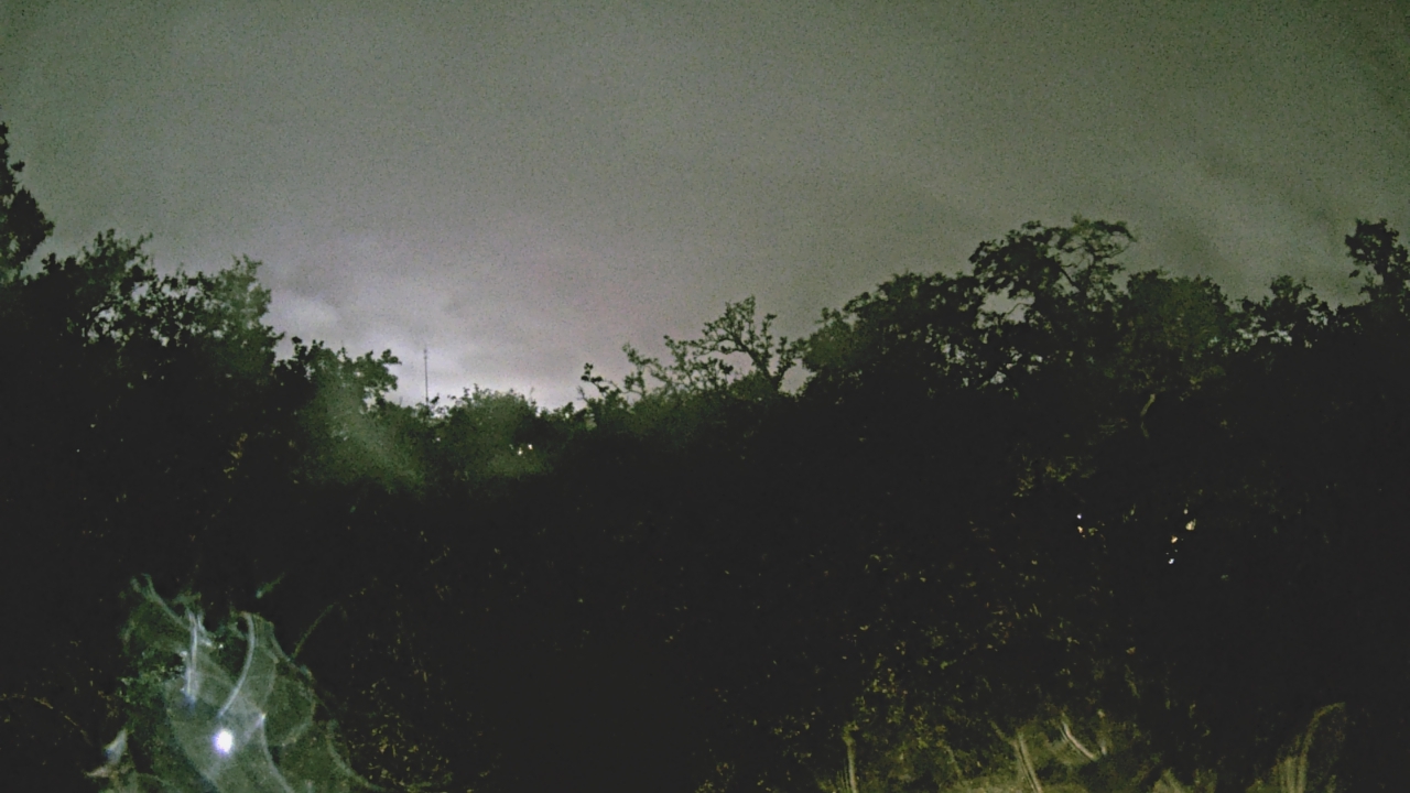 Thumbnail for current weather camera view from Metairie Club Gardens in Metairie, Louisiana
