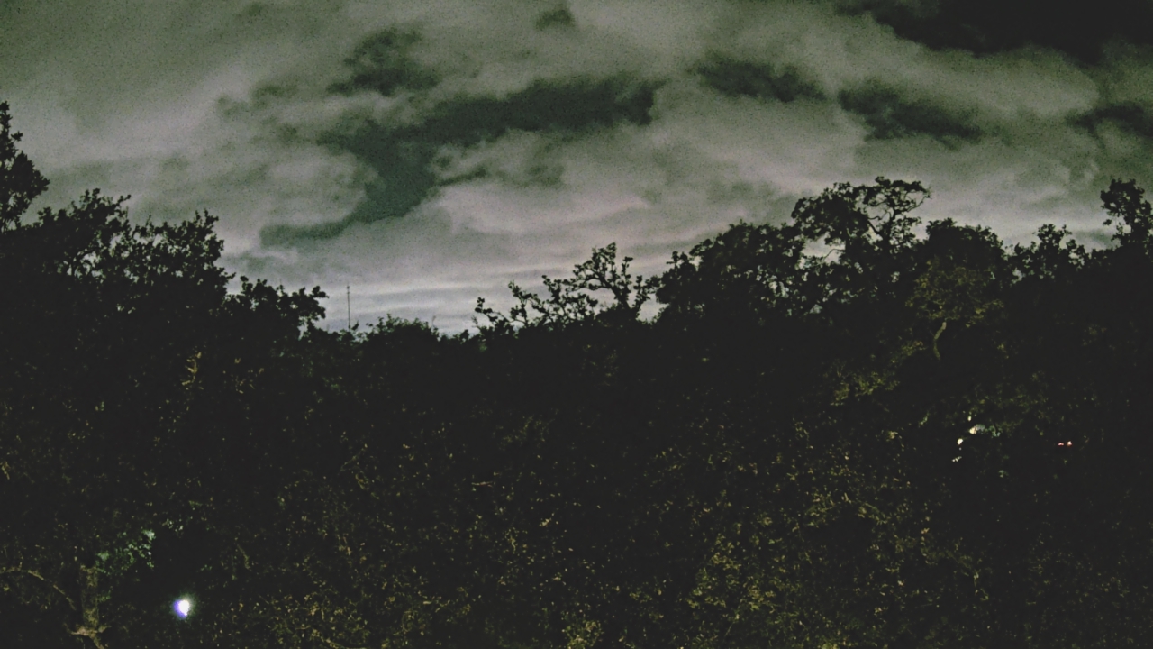 Thumbnail for current weather camera view from Metairie Club Gardens in Metairie, Louisiana