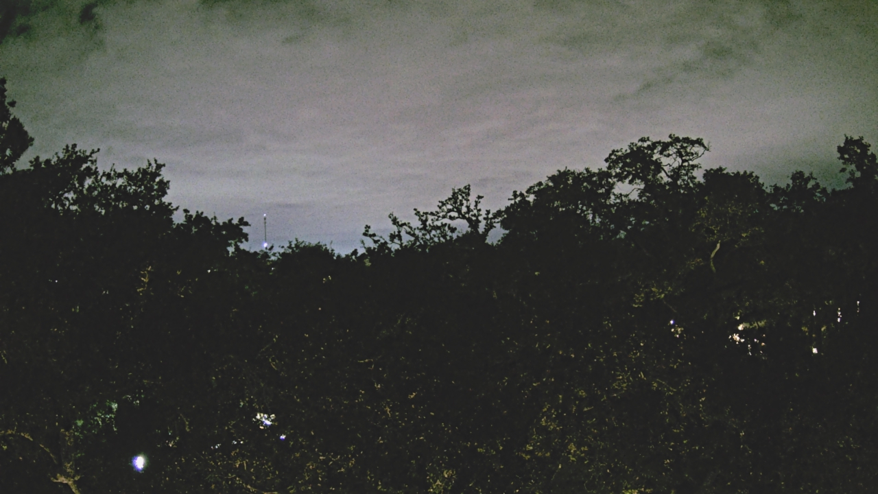 Thumbnail for current weather camera view from Metairie Club Gardens in Metairie, Louisiana