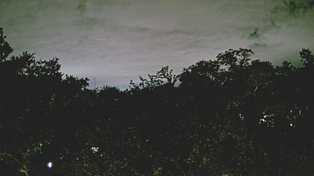 Thumbnail for current weather camera view from Metairie Club Gardens in Metairie, Louisiana