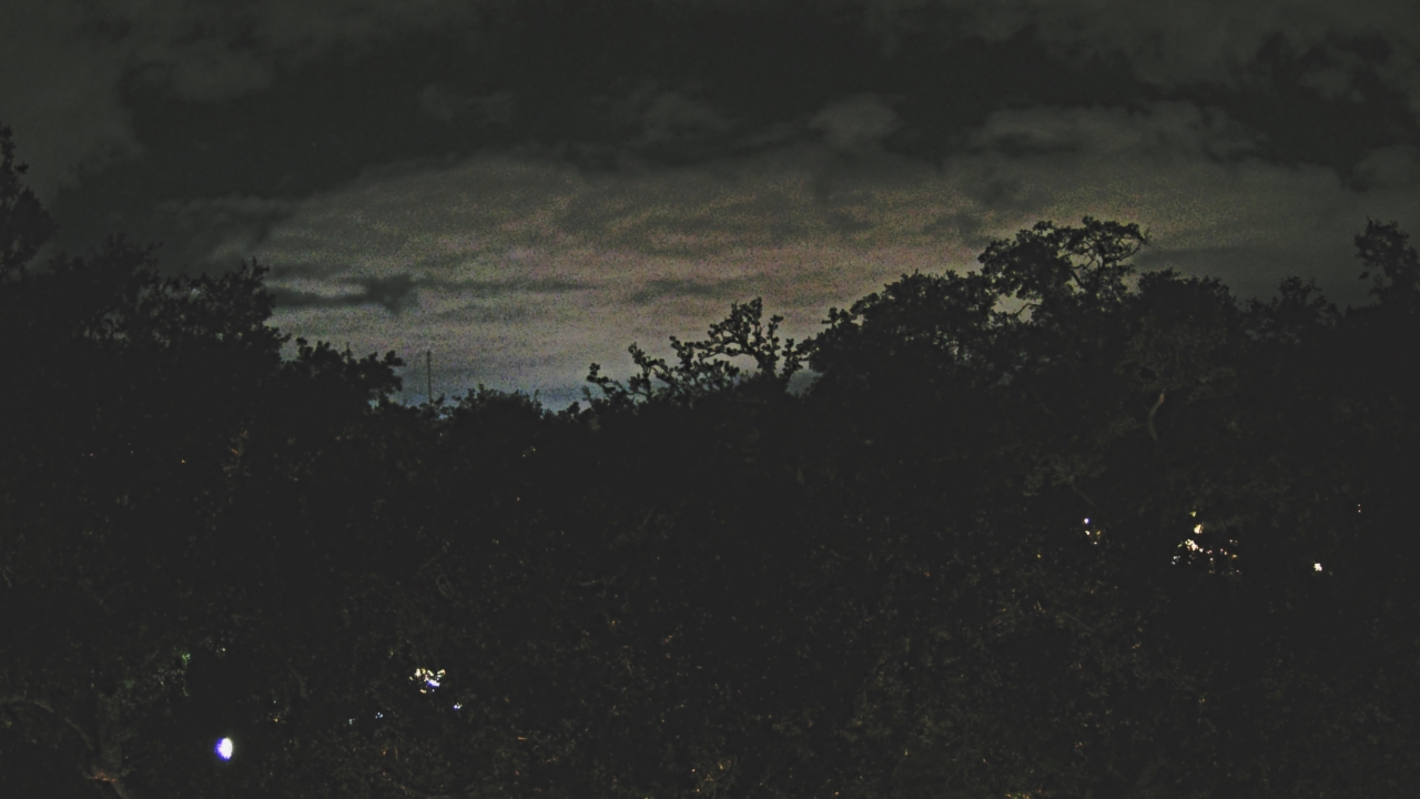 Thumbnail for current weather camera view from Metairie Club Gardens in Metairie, Louisiana