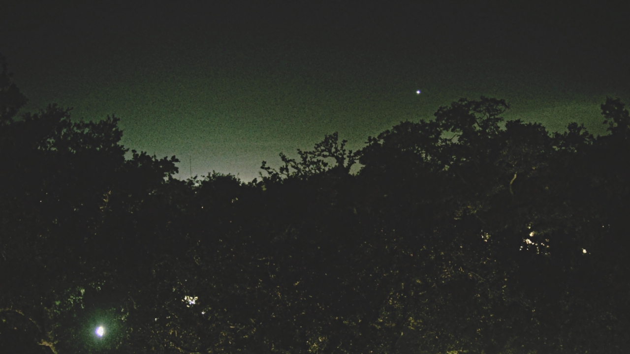 Thumbnail for current weather camera view from Metairie Club Gardens in Metairie, Louisiana