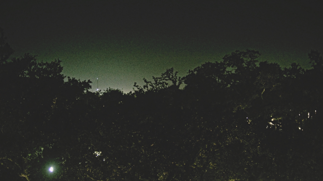 Thumbnail for current weather camera view from Metairie Club Gardens in Metairie, Louisiana