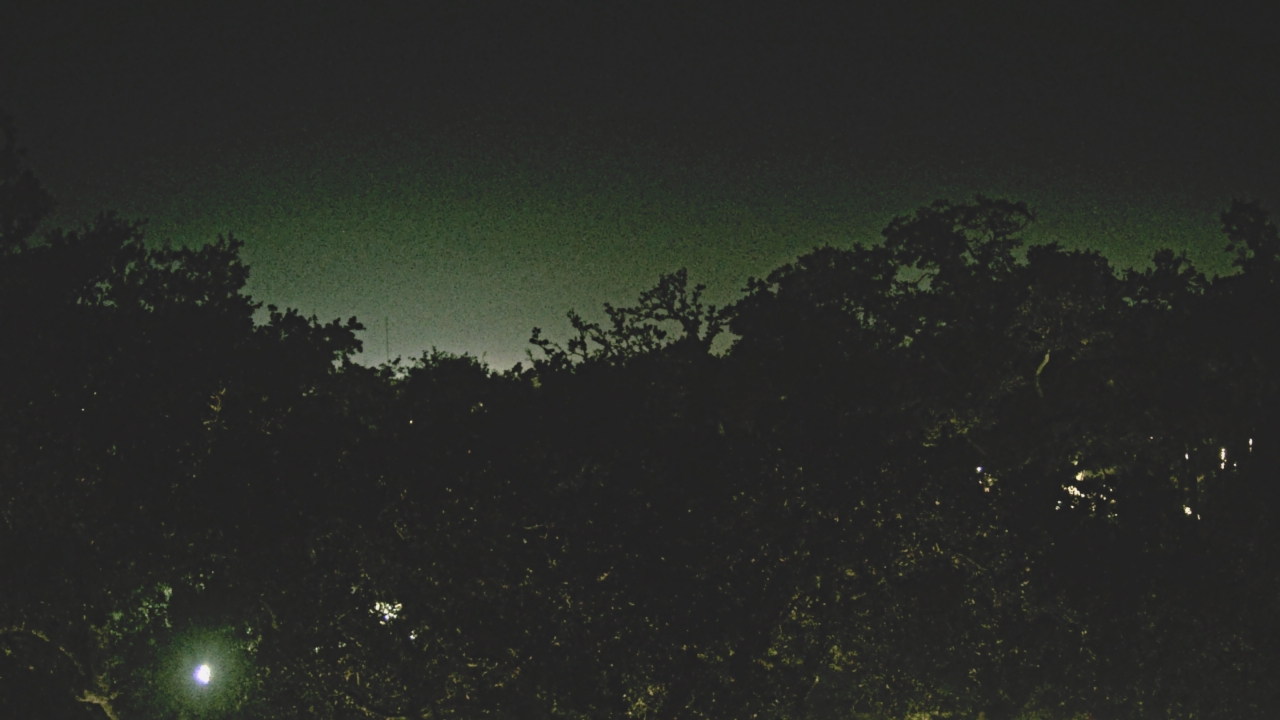 Thumbnail for current weather camera view from Metairie Club Gardens in Metairie, Louisiana