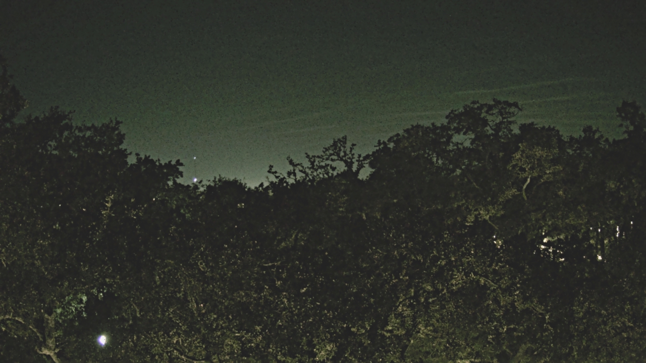 Thumbnail for current weather camera view from Metairie Club Gardens in Metairie, Louisiana