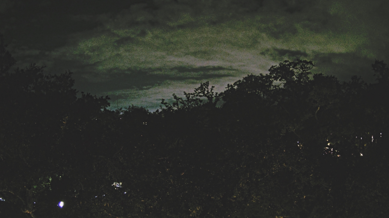 Thumbnail for current weather camera view from Metairie Club Gardens in Metairie, Louisiana