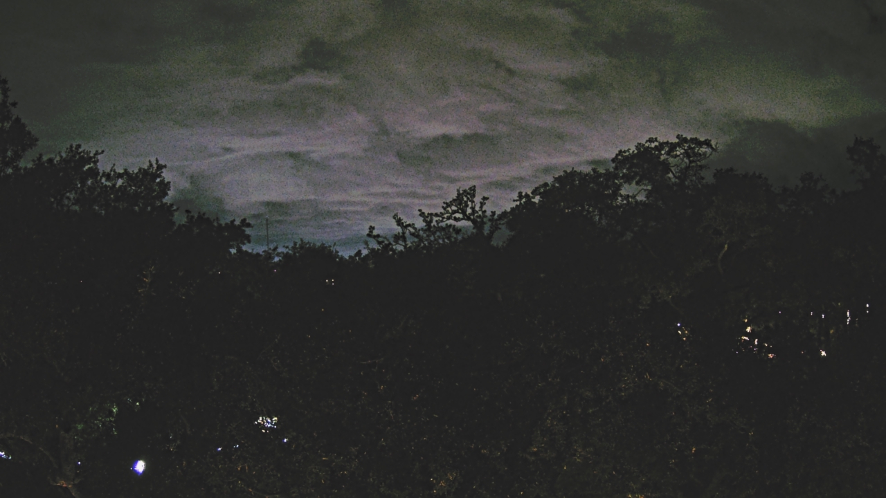 Thumbnail for current weather camera view from Metairie Club Gardens in Metairie, Louisiana