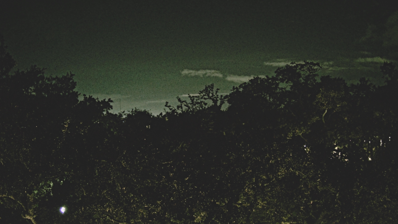 Thumbnail for current weather camera view from Metairie Club Gardens in Metairie, Louisiana