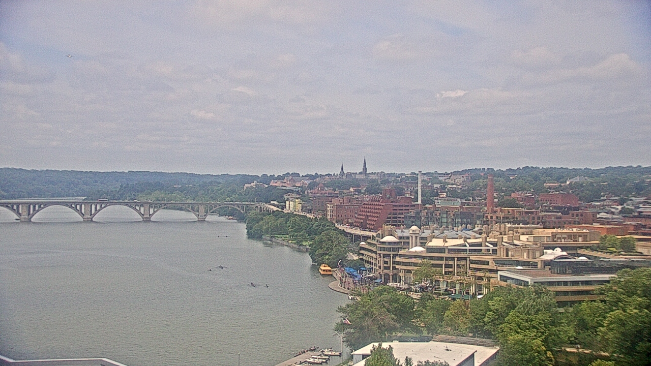 Thumbnail for current weather camera view from The Watergate Hotel in Washington, District Of Columbia