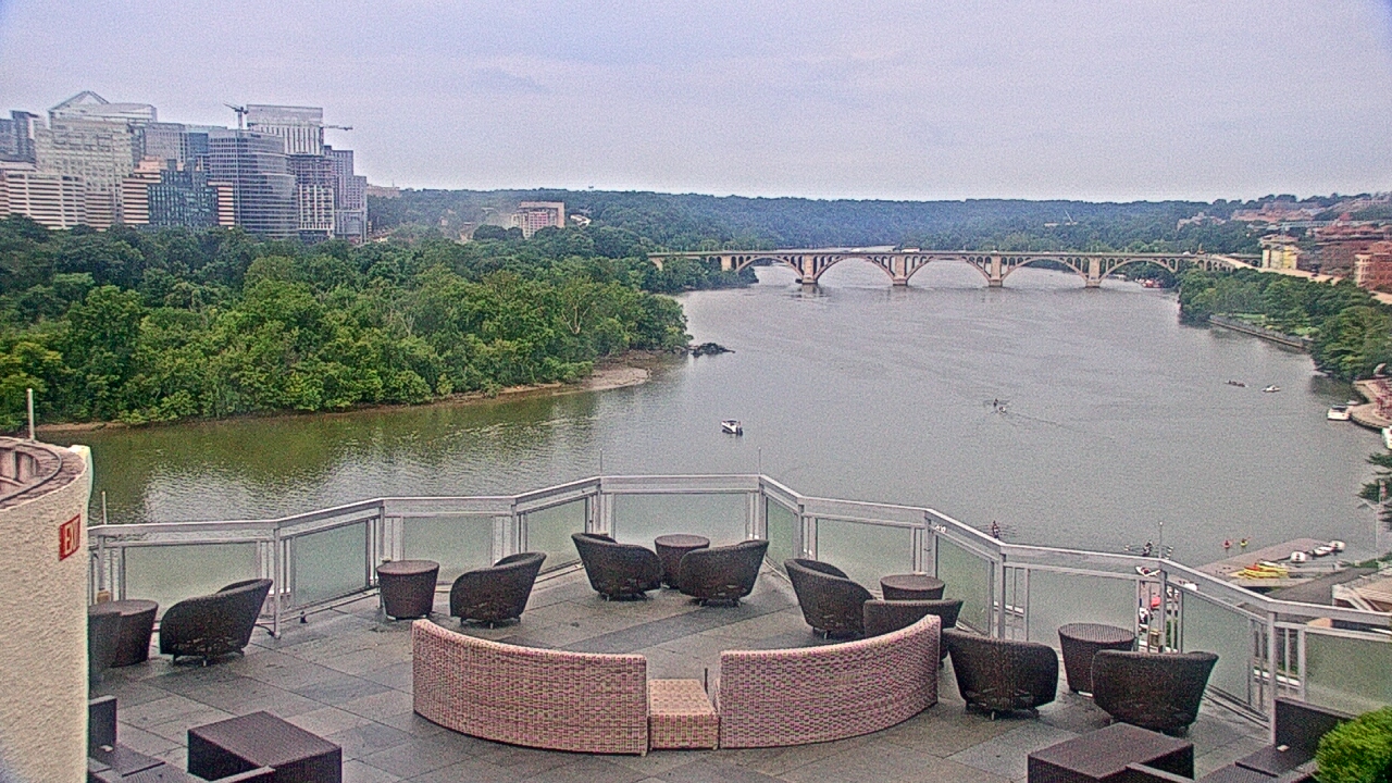 Thumbnail for current weather camera view from The Watergate Hotel in Washington, District Of Columbia