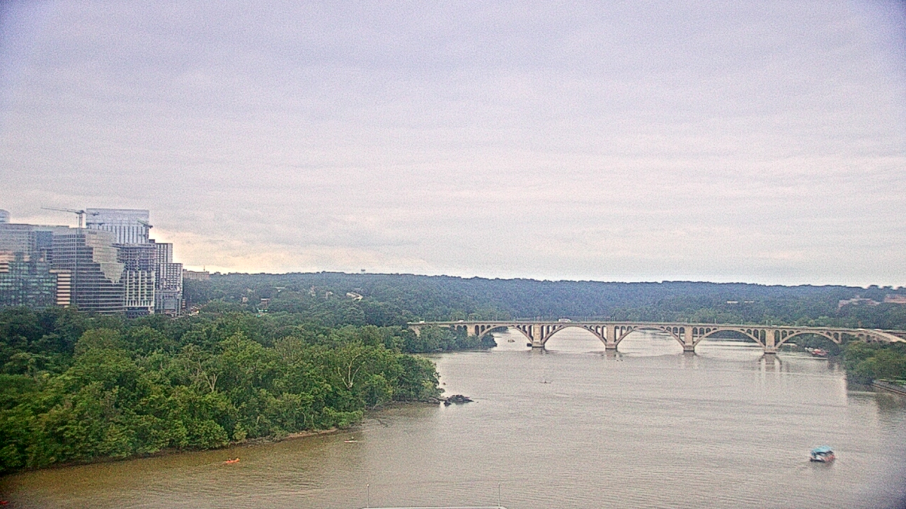 Thumbnail for current weather camera view from The Watergate Hotel in Washington, District Of Columbia