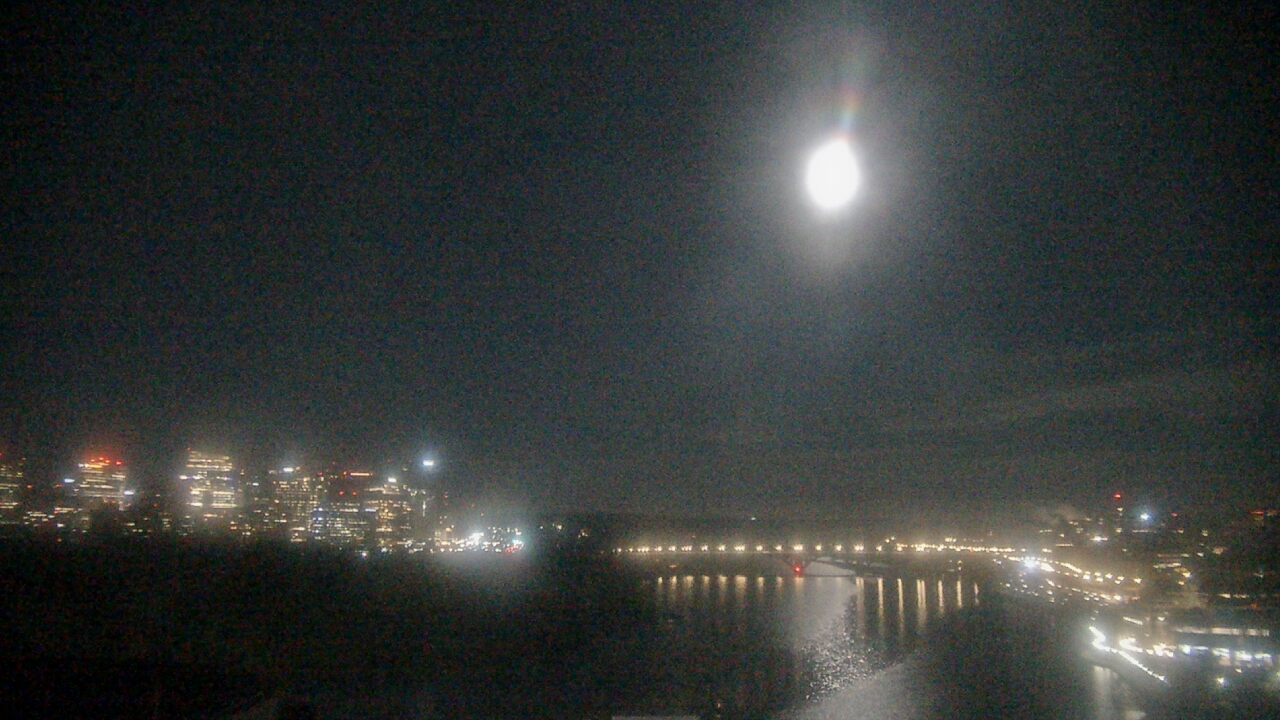 Thumbnail for current weather camera view from The Watergate Hotel in Washington, District Of Columbia