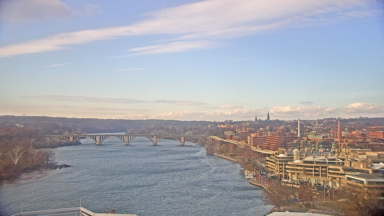 Thumbnail for current weather camera view from The Watergate Hotel in Washington, District Of Columbia