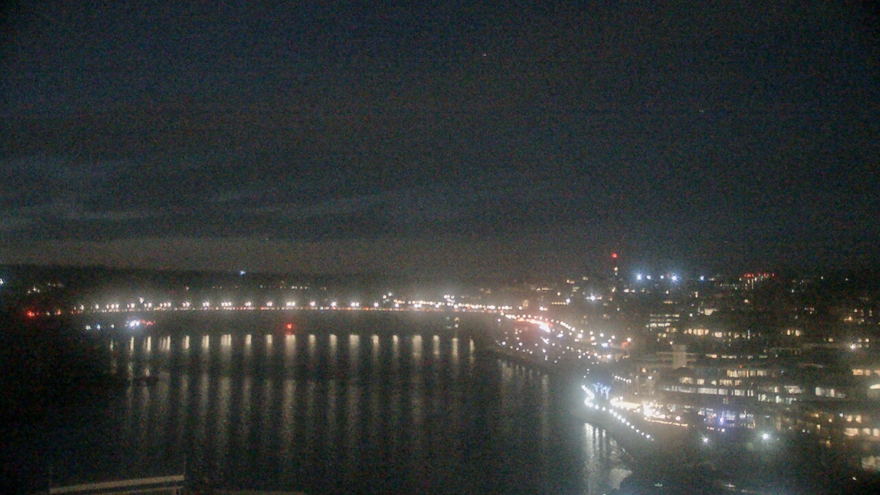 Thumbnail for current weather camera view from The Watergate Hotel in Washington, District Of Columbia