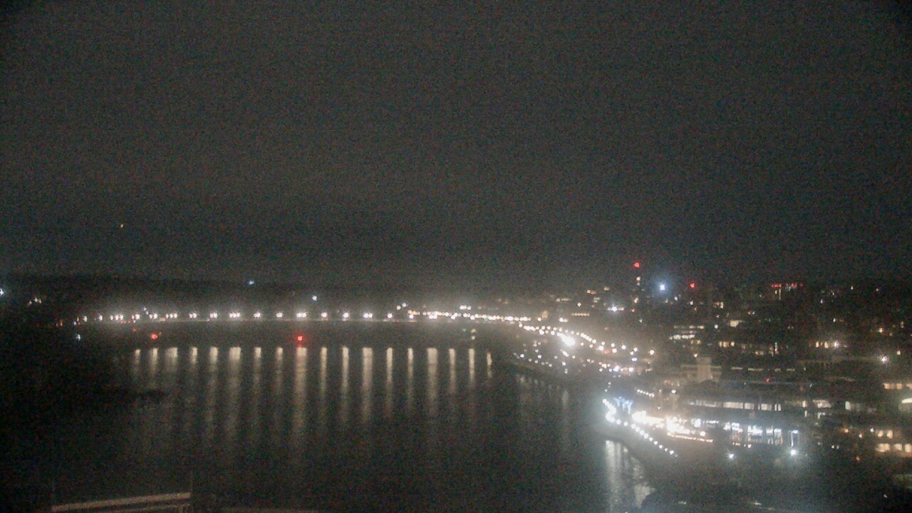 Thumbnail for current weather camera view from The Watergate Hotel in Washington, District Of Columbia