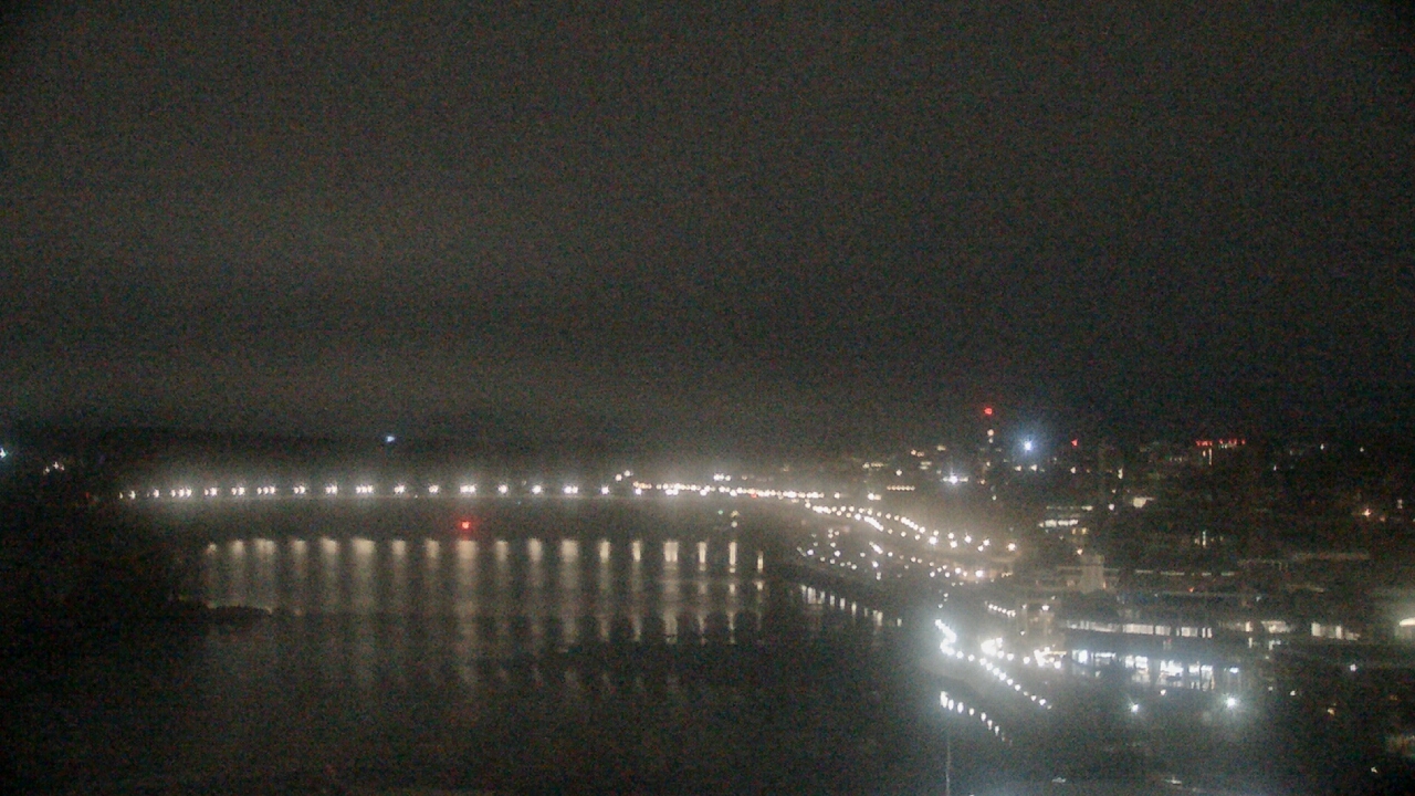 Thumbnail for current weather camera view from The Watergate Hotel in Washington, District Of Columbia