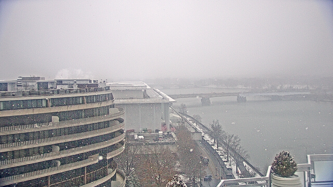 Thumbnail for current weather camera view from The Watergate Hotel in Washington, District Of Columbia