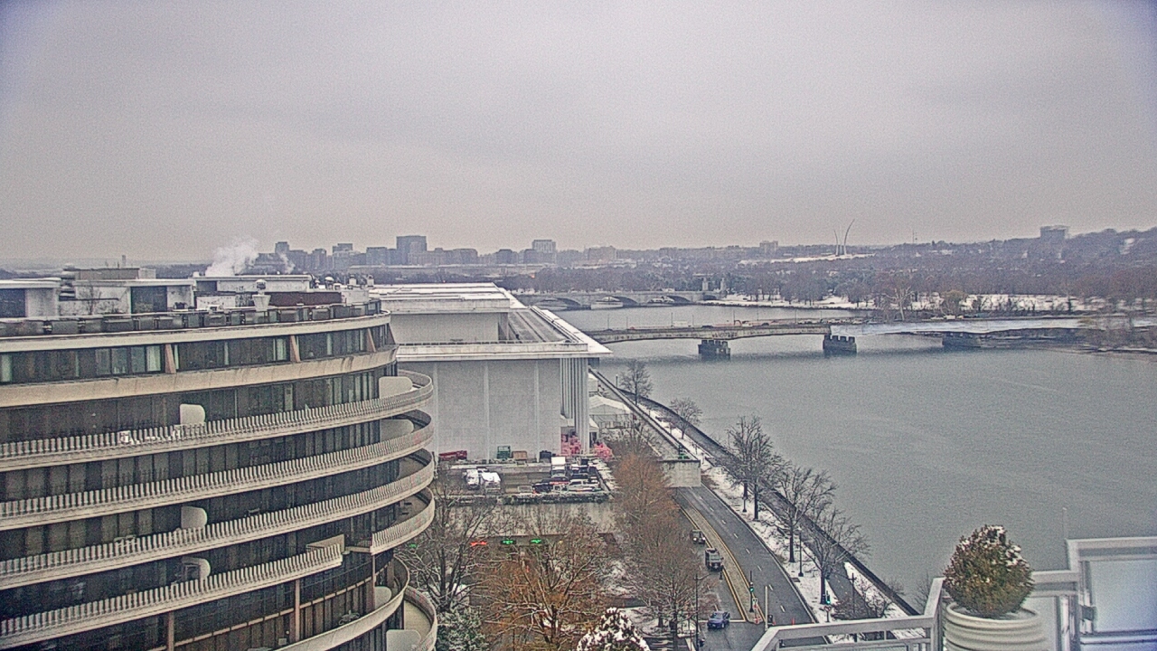 Thumbnail for current weather camera view from The Watergate Hotel in Washington, District Of Columbia