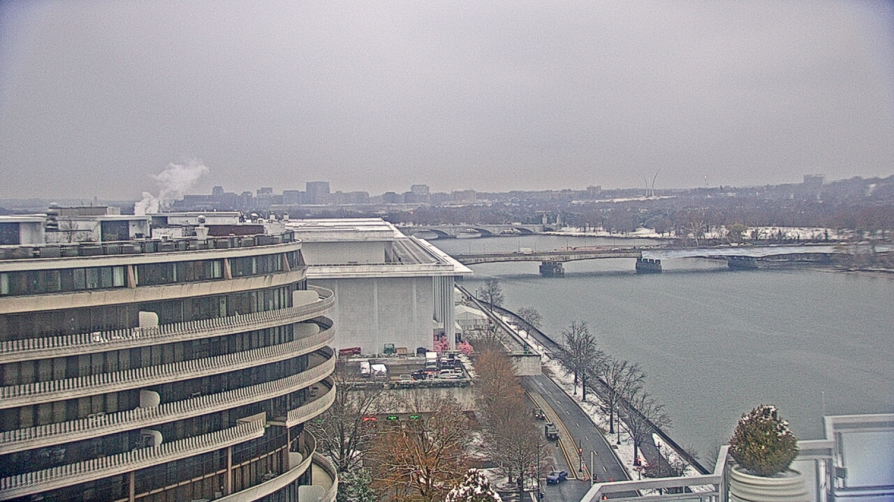 Thumbnail for current weather camera view from The Watergate Hotel in Washington, District Of Columbia