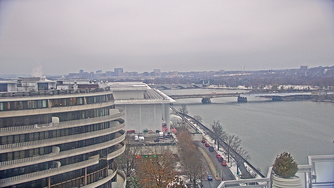 Thumbnail for current weather camera view from The Watergate Hotel in Washington, District Of Columbia