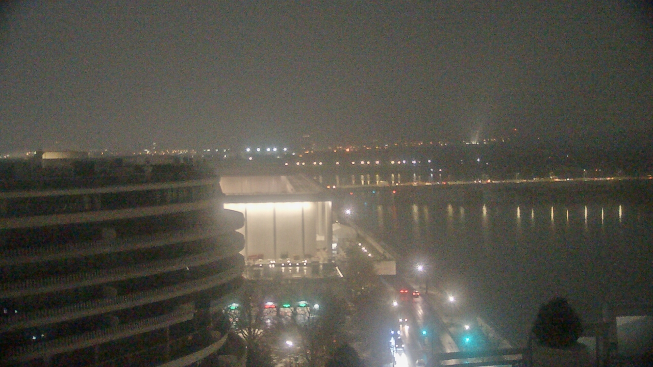 Thumbnail for current weather camera view from The Watergate Hotel in Washington, District Of Columbia