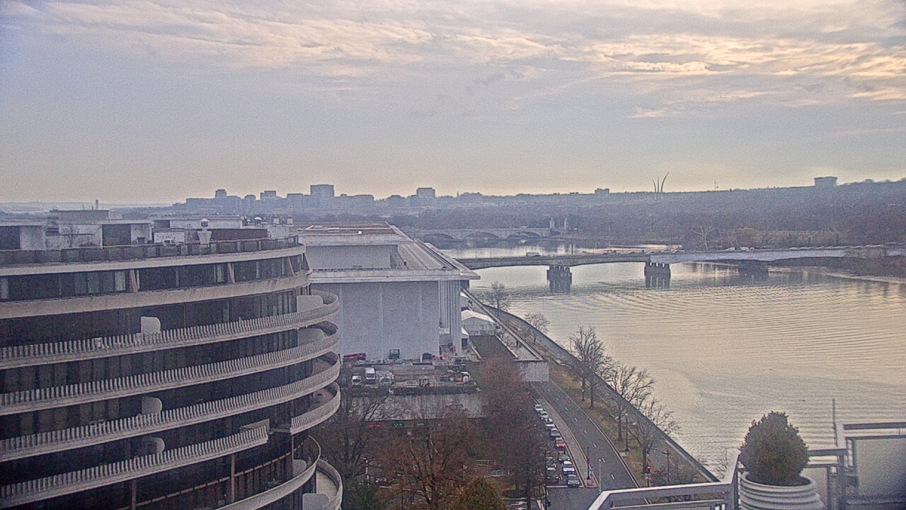 Thumbnail for current weather camera view from The Watergate Hotel in Washington, District Of Columbia