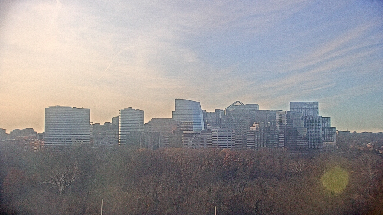 Thumbnail for current weather camera view from The Watergate Hotel in Washington, District Of Columbia