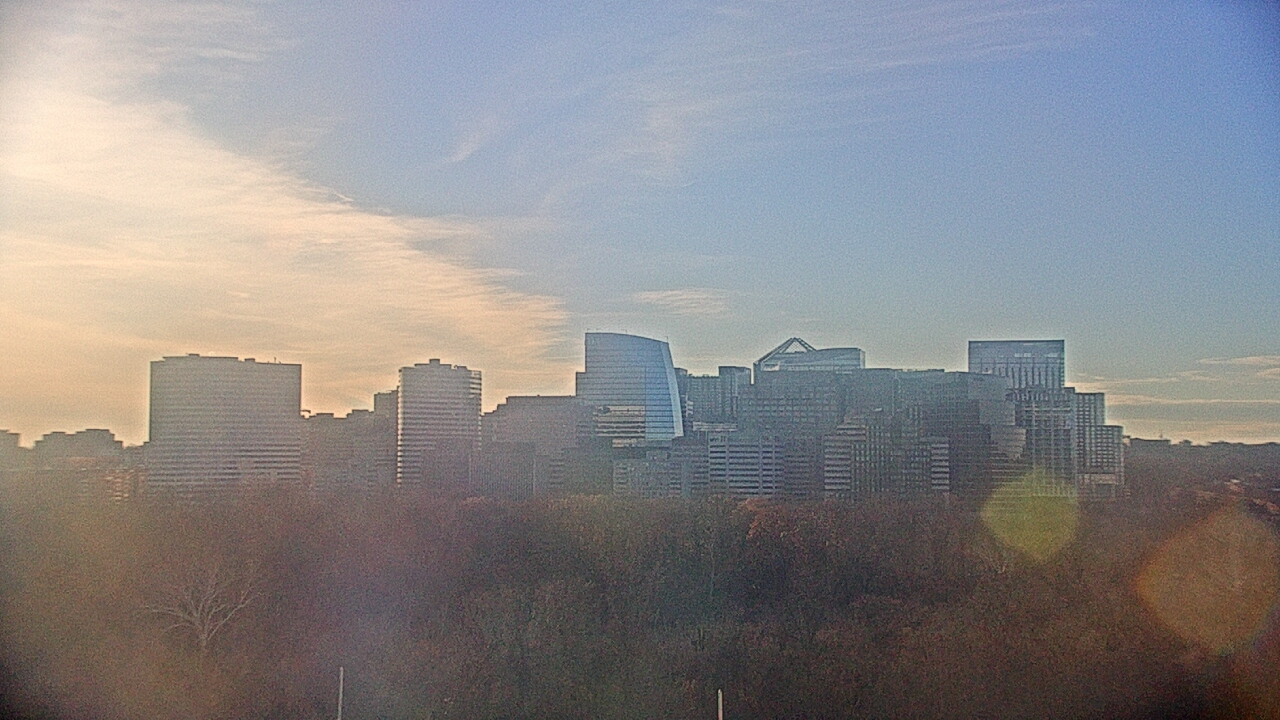 Thumbnail for current weather camera view from The Watergate Hotel in Washington, District Of Columbia