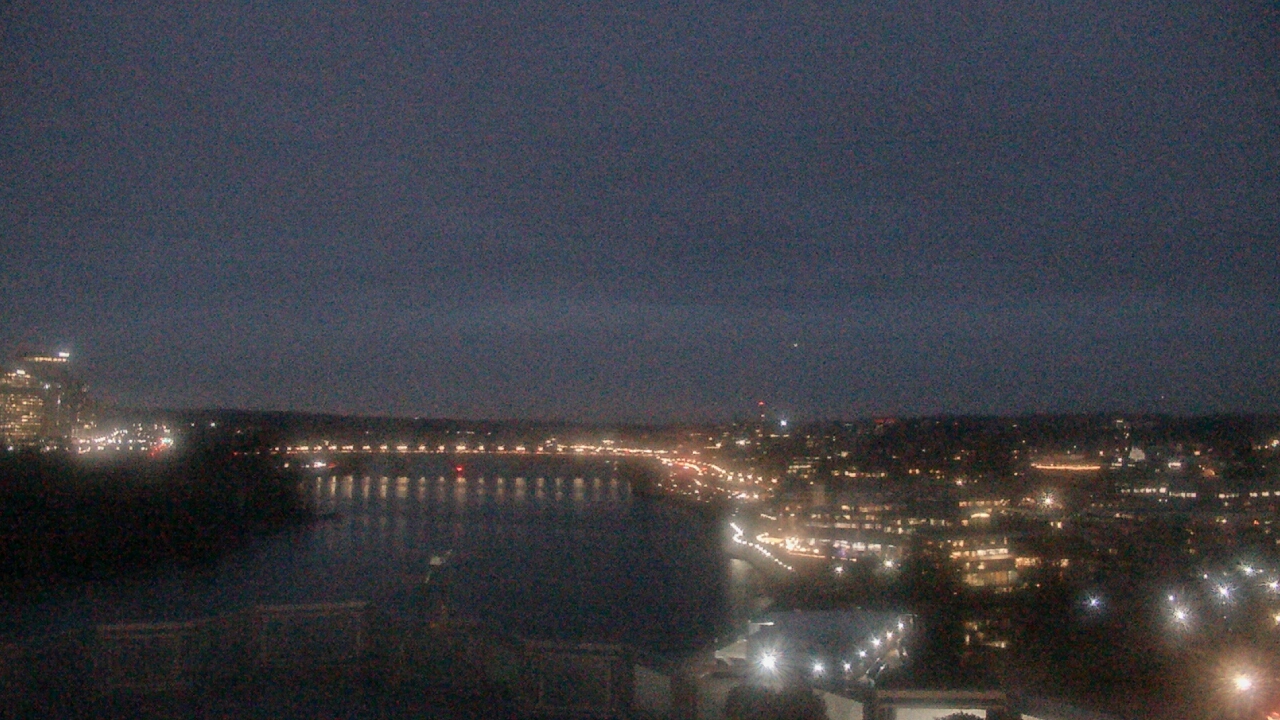 Thumbnail for current weather camera view from The Watergate Hotel in Washington, District Of Columbia