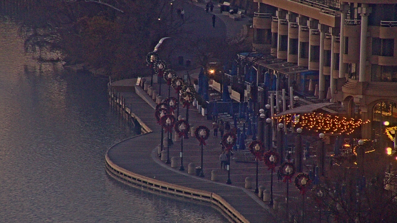 Thumbnail for current weather camera view from The Watergate Hotel in Washington, District Of Columbia