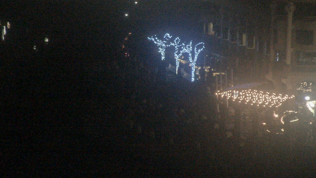 Thumbnail for current weather camera view from The Watergate Hotel in Washington, District Of Columbia