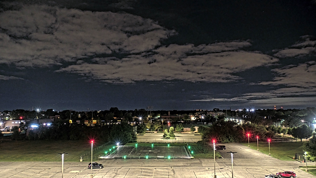 Thumbnail for current weather camera view from WGN-TV in Chicago, Illinois