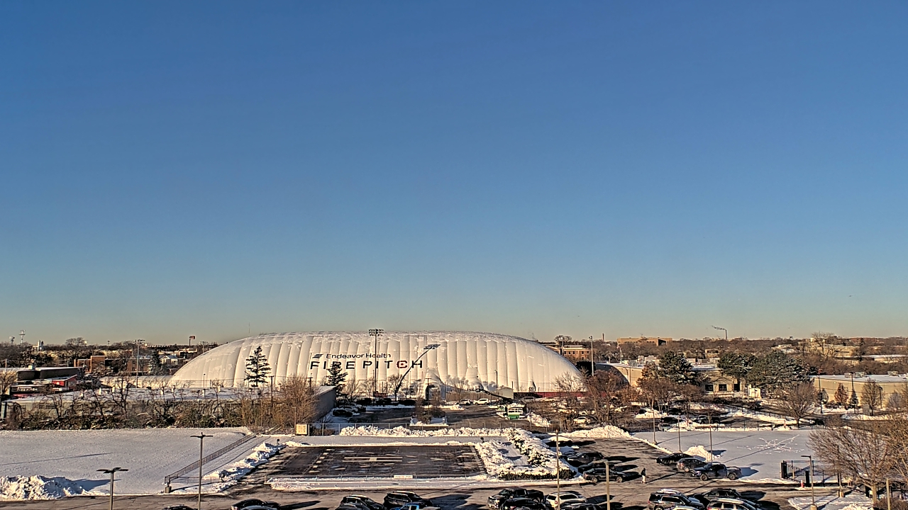 Thumbnail for current weather camera view from WGN-TV in Chicago, Illinois