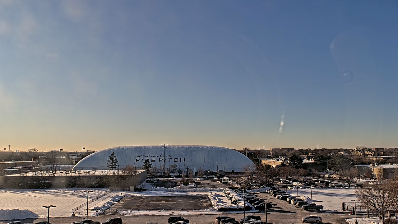 Thumbnail for current weather camera view from WGN-TV in Chicago, Illinois