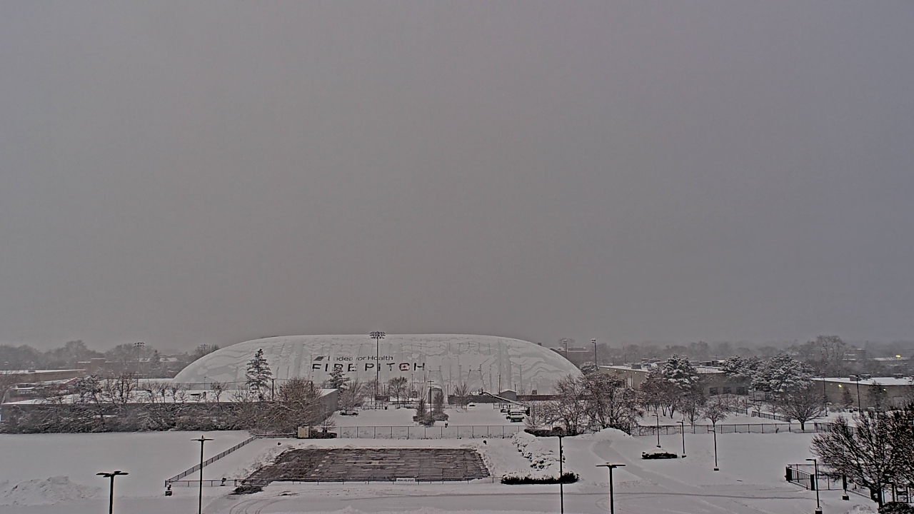 Thumbnail for current weather camera view from WGN-TV in Chicago, Illinois