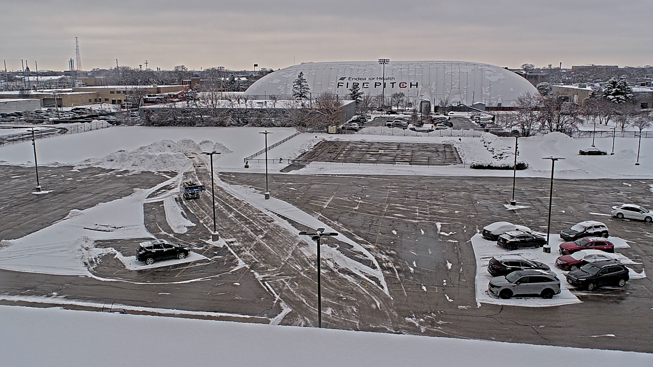 Thumbnail for current weather camera view from WGN-TV in Chicago, Illinois