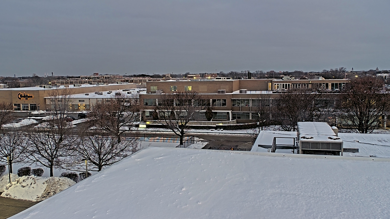 Thumbnail for current weather camera view from WGN-TV in Chicago, Illinois