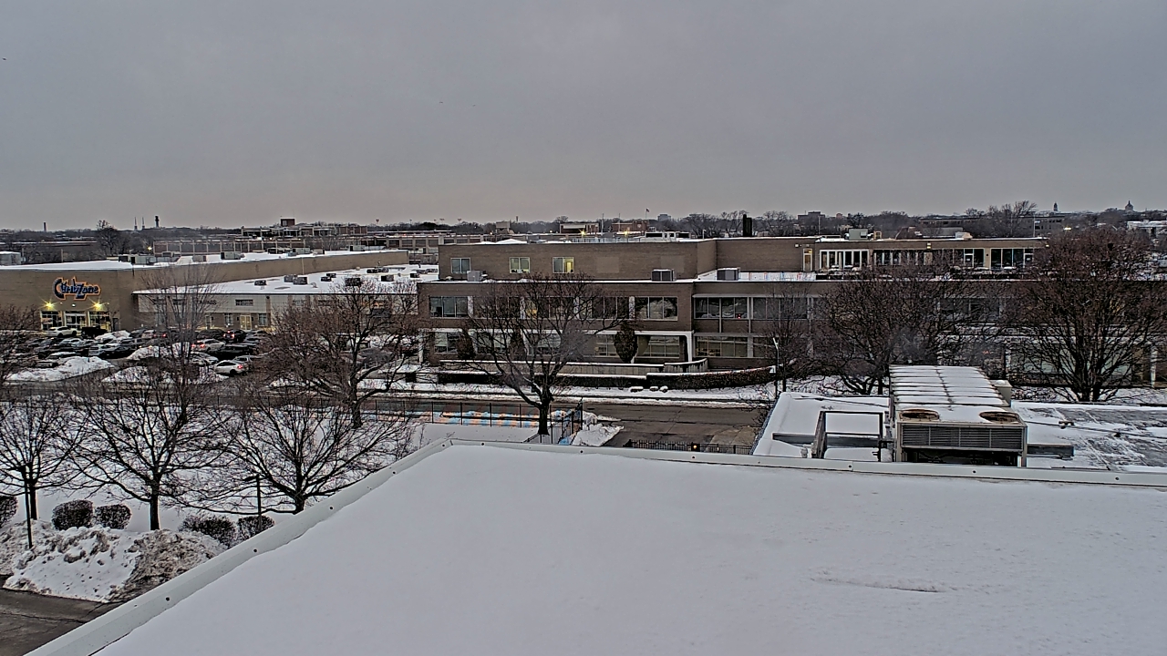 Thumbnail for current weather camera view from WGN-TV in Chicago, Illinois