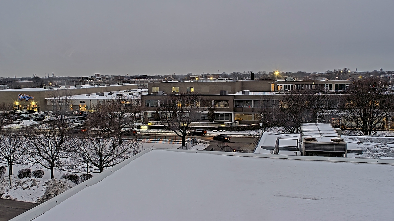 Thumbnail for current weather camera view from WGN-TV in Chicago, Illinois