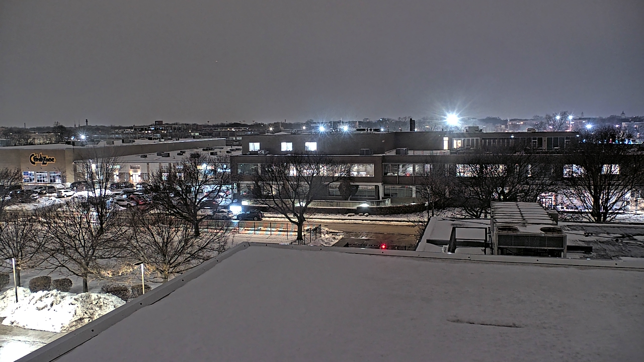 Thumbnail for current weather camera view from WGN-TV in Chicago, Illinois