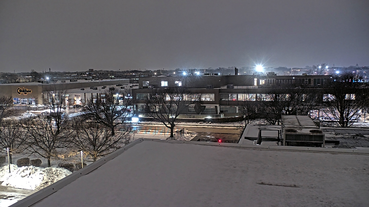 Thumbnail for current weather camera view from WGN-TV in Chicago, Illinois