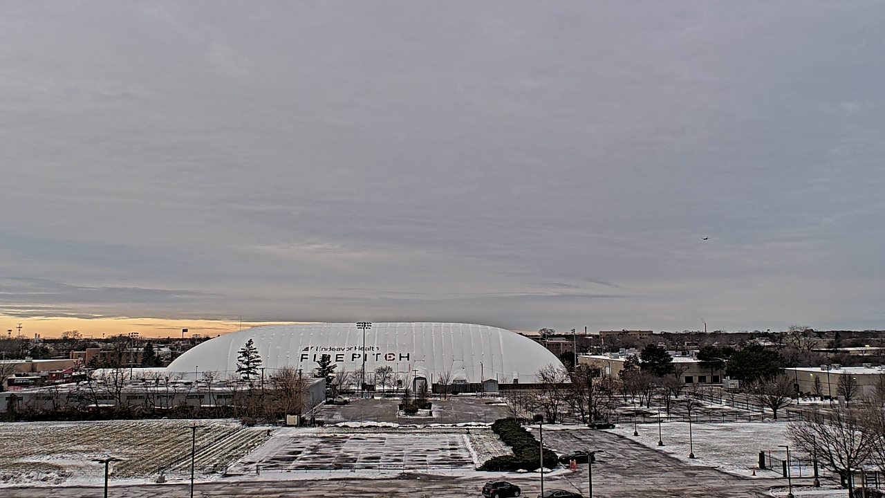 Thumbnail for current weather camera view from WGN-TV in Chicago, Illinois