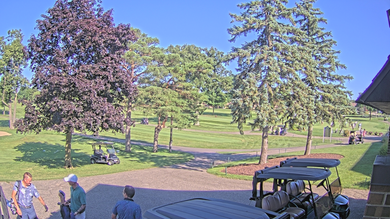 Thumbnail for current weather camera view from Warwick Hills Golf & Country Club in Grand Blanc Township, Michigan