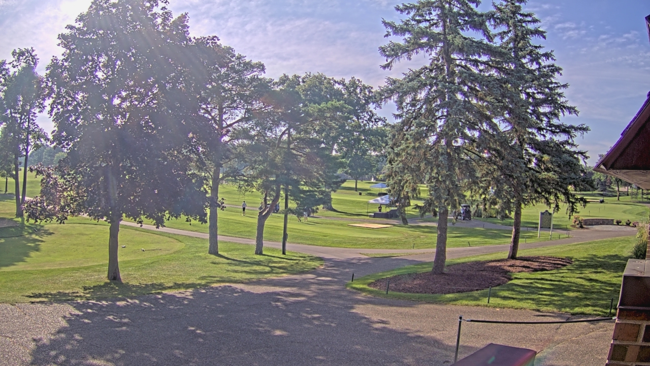 Thumbnail for current weather camera view from Warwick Hills Golf & Country Club in Grand Blanc Township, Michigan