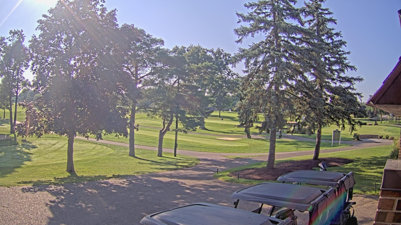 Thumbnail for current weather camera view from Warwick Hills Golf & Country Club in Grand Blanc Township, Michigan