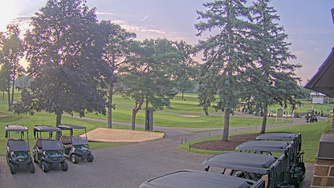 Thumbnail for current weather camera view from Warwick Hills Golf & Country Club in Grand Blanc Township, Michigan