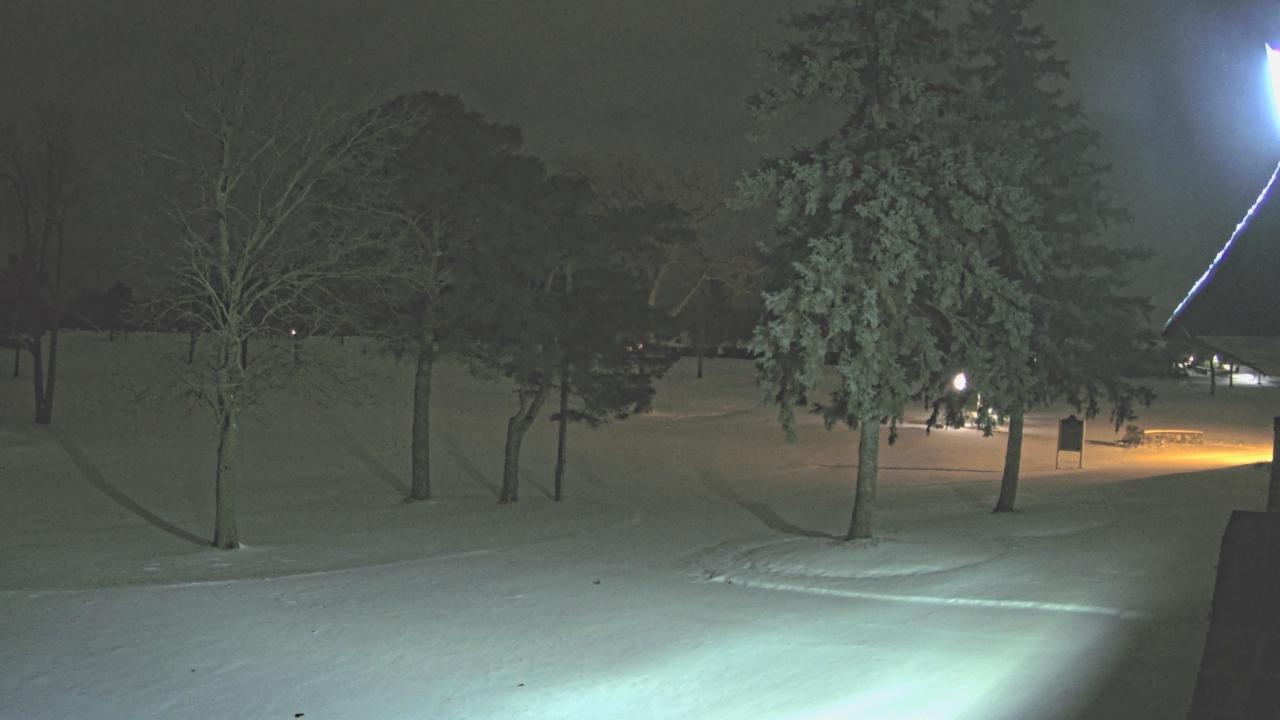 Thumbnail for current weather camera view from Warwick Hills Golf & Country Club in Grand Blanc Township, Michigan
