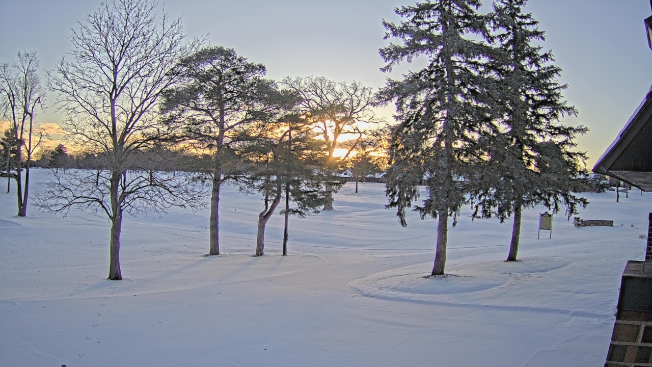 Thumbnail for current weather camera view from Warwick Hills Golf & Country Club in Grand Blanc Township, Michigan