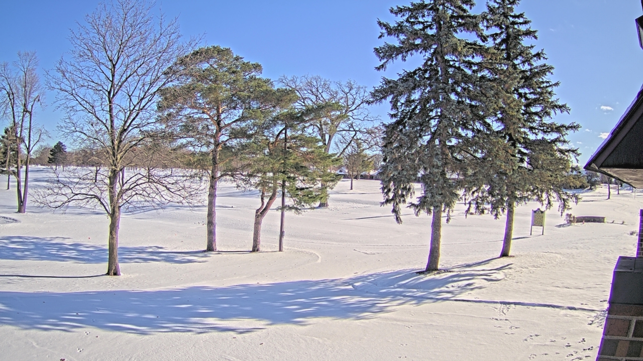 Thumbnail for current weather camera view from Warwick Hills Golf & Country Club in Grand Blanc Township, Michigan